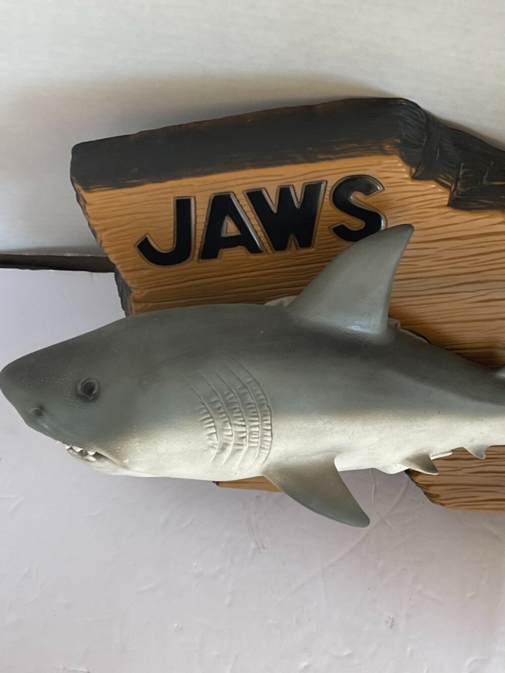 VTG Jaws Singing Dancing White Shark Wall Mounted -Works Not Motion Activated